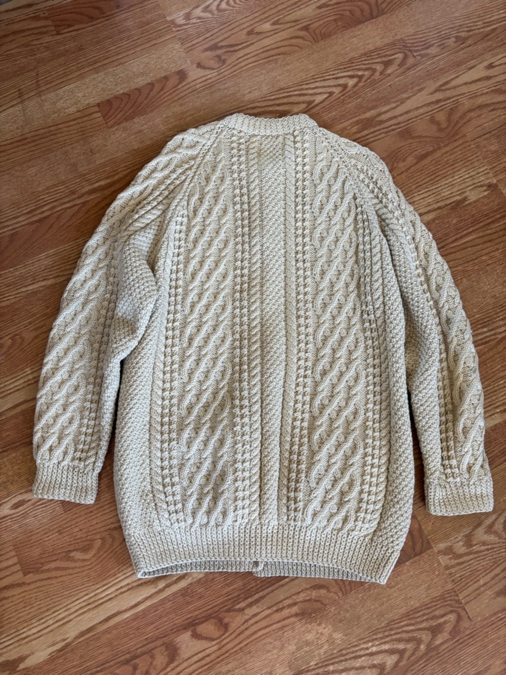 Chunky 100% Wool Cable Knit Cardigan Fisherman Cream Oversized - Picture 9 of 9